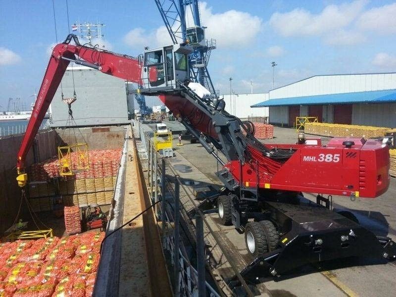 Fuchs MHL 390 - MHL 385 - 30KW generator - Перегружатель: фото 1 Fuchs MHL 390 - MHL 385 - 30KW generator - Перегружатель: фото 1