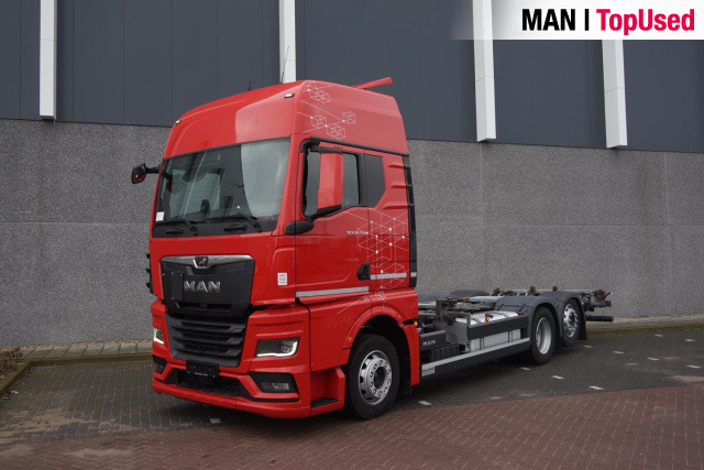 MAN TGX 26.510 6x2-2 LL CH / BDF - Грузовик-контейнеровоз/ Сменный кузов: фото 1 MAN TGX 26.510 6x2-2 LL CH / BDF - Грузовик-контейнеровоз/ Сменный кузов: фото 1