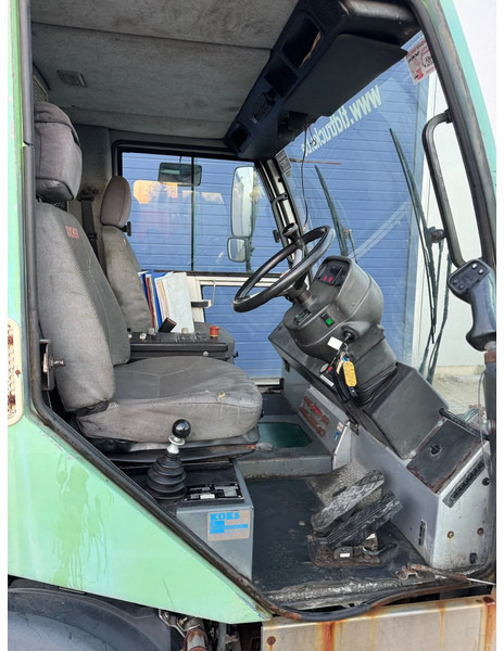 Подметально-уборочная машина Bucher CITYCAT 5000SL **SWEEPER-BALAYEUSE**: фото 15