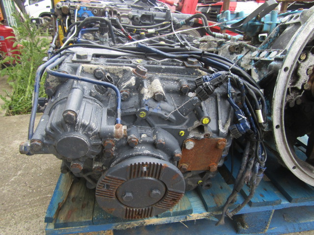 DAF CF85 ZF 16S221TD MANUAL GEARBOX (REMOVED FROM 2010 CF 85 410) - Коробка передач для Грузовиков: фото 1 DAF CF85 ZF 16S221TD MANUAL GEARBOX (REMOVED FROM 2010 CF 85 410) - Коробка передач для Грузовиков: фото 1