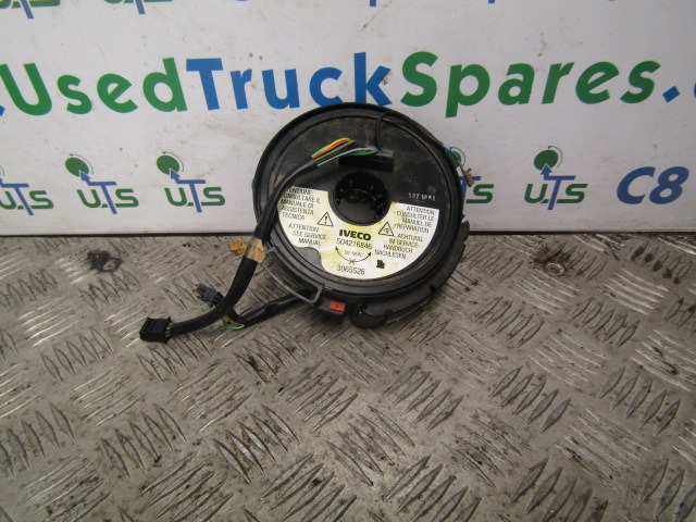 IVECO STRALIS STEERING WHEEL AIRBAG SENSOR/SQUIB P/NO 504216846 - Рулевое управление для Грузовиков: фото 1 IVECO STRALIS STEERING WHEEL AIRBAG SENSOR/SQUIB P/NO 504216846 - Рулевое управление для Грузовиков: фото 1