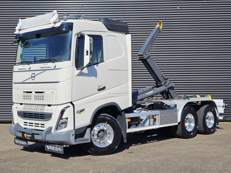Volvo FH460 / 6X4 / HOOKLIFT / EURO 6 - Крюковой мультилифт: фото 1 Volvo FH460 / 6X4 / HOOKLIFT / EURO 6 - Крюковой мультилифт: фото 1