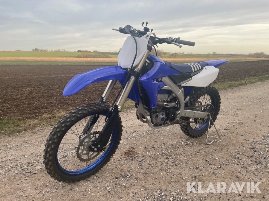 Crosser Yamaha YZ450F - Мотоцикл: фото 1 Crosser Yamaha YZ450F - Мотоцикл: фото 1