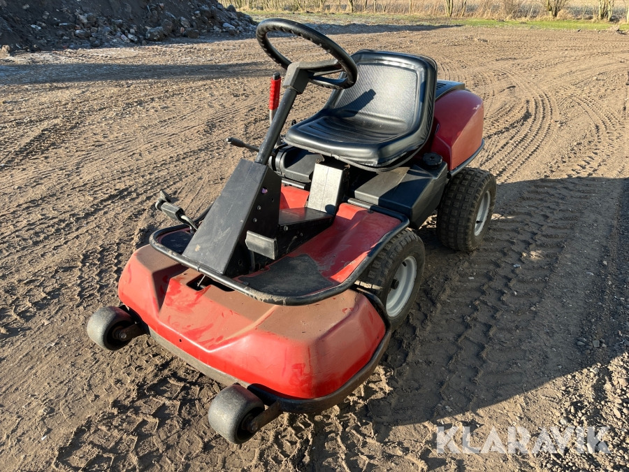 Havetraktor Jonsered FR2113 A - Садовое оборудование: фото 1 Havetraktor Jonsered FR2113 A - Садовое оборудование: фото 1