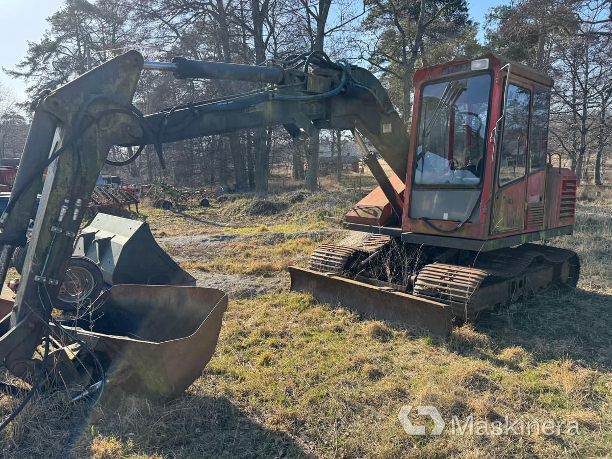 Grävmaskin Hymas 8200 Renoveringsobjekt - Гусеничный экскаватор: фото 1 Grävmaskin Hymas 8200 Renoveringsobjekt - Гусеничный экскаватор: фото 1