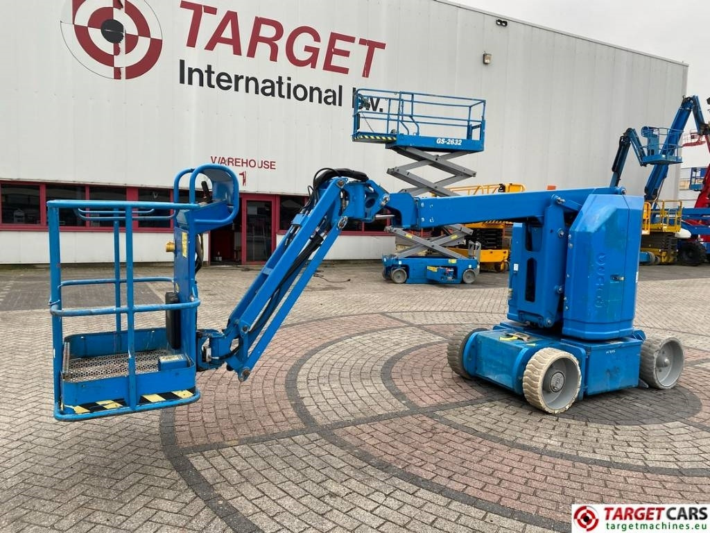Genie Z-30/20N RJ Articulated Electric Boom Lift 1110cm - Коленчатый подъемник: фото 1 Genie Z-30/20N RJ Articulated Electric Boom Lift 1110cm - Коленчатый подъемник: фото 1