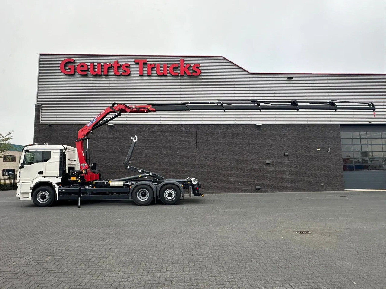 MAN TGS 26.520 6X4H-4 BL NEW MODEL + MEILLER HAAKARM - Крюковой мультилифт, Автоманипулятор: фото 1 MAN TGS 26.520 6X4H-4 BL NEW MODEL + MEILLER HAAKARM - Крюковой мультилифт, Автоманипулятор: фото 1