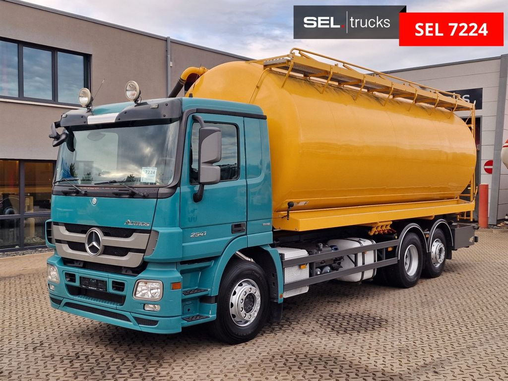 Mercedes-Benz Actros 2541 L 6x2 /4 Ka. SILO 31.20 m3/Lenkachse - Грузовик-цистерна: фото 1 Mercedes-Benz Actros 2541 L 6x2 /4 Ka. SILO 31.20 m3/Lenkachse - Грузовик-цистерна: фото 1