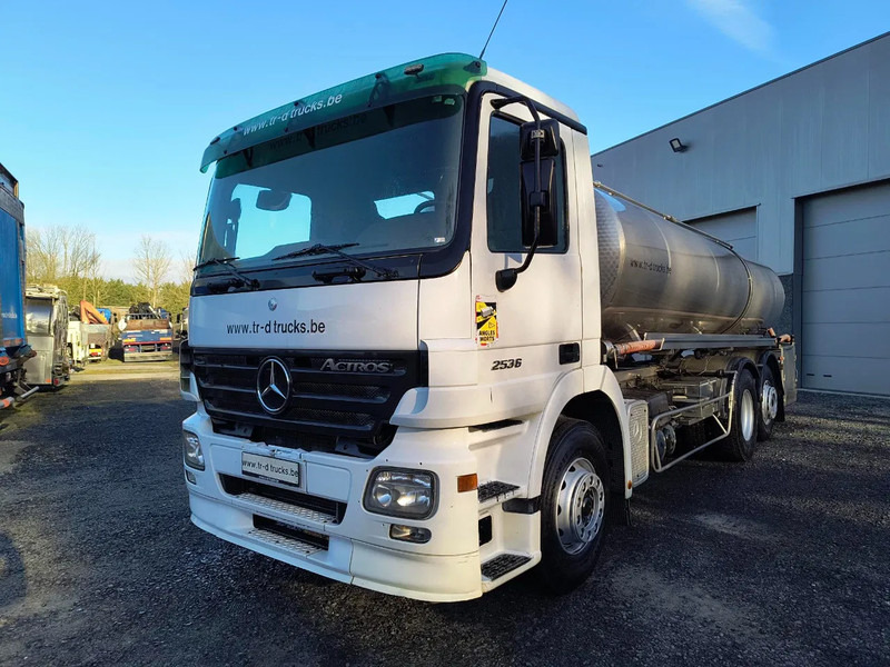 Mercedes-Benz Actros 2536 15500L INSULATED INOX TANK - 1 COMP - Грузовик-цистерна: фото 1 Mercedes-Benz Actros 2536 15500L INSULATED INOX TANK - 1 COMP - Грузовик-цистерна: фото 1