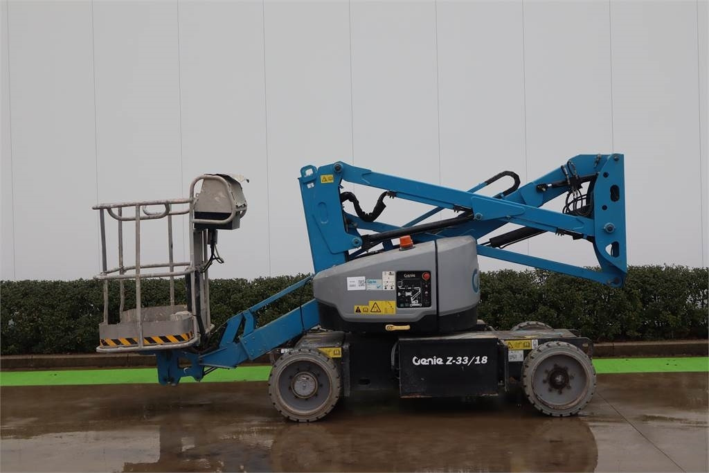 Genie Z33-18 - new batteries - Коленчатый подъемник: фото 1 Genie Z33-18 - new batteries - Коленчатый подъемник: фото 1