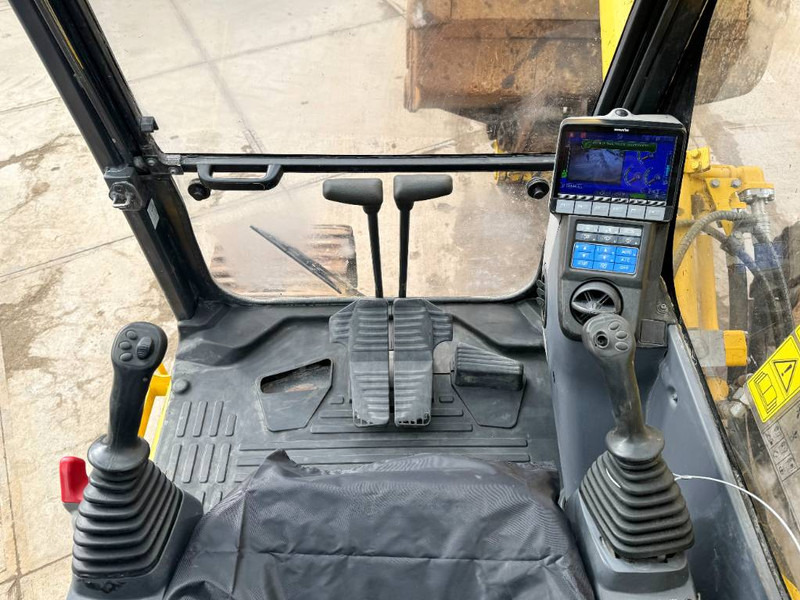 Гусеничный экскаватор Komatsu PC490LC-11 - Rear + Side Camera / CE: фото 7