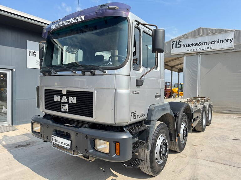 MAN 32.403 8X4 chassis - euro 2 - Грузовик-шасси: фото 1 MAN 32.403 8X4 chassis - euro 2 - Грузовик-шасси: фото 1