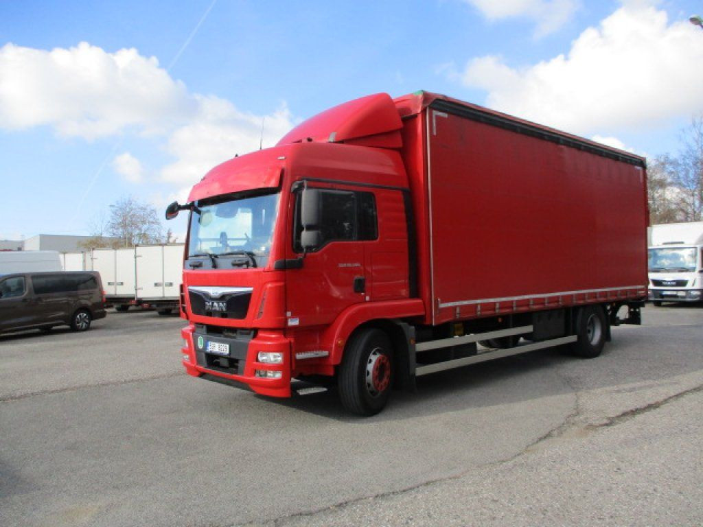 MAN TGM 18.340 mit LBW - Тентованный грузовик: фото 1 MAN TGM 18.340 mit LBW - Тентованный грузовик: фото 1