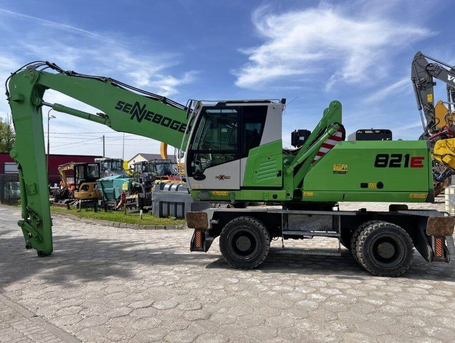 Sennebogen 821 K10 ULM - Перегружатель: фото 1 Sennebogen 821 K10 ULM - Перегружатель: фото 1