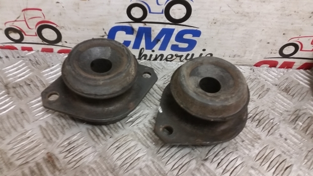 Fiat F140, F100, F110, F115, F120, F Series Elasting Mountings, Pair 5156688 - Подвеска кабины для Тракторов: фото 1 Fiat F140, F100, F110, F115, F120, F Series Elasting Mountings, Pair 5156688 - Подвеска кабины для Тракторов: фото 1