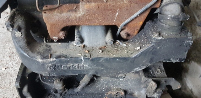 Massey Ferguson 4255, 4245, 3160, 6140, 6150 Engine Intake Manifold 3640983m91 - Впускной коллектор для Тракторов: фото 1 Massey Ferguson 4255, 4245, 3160, 6140, 6150 Engine Intake Manifold 3640983m91 - Впускной коллектор для Тракторов: фото 1