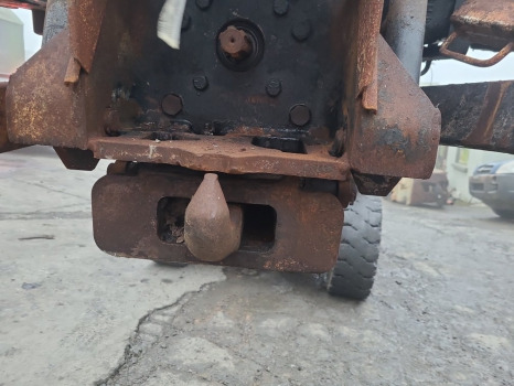Massey Ferguson 4255 Pick Up Hitch For Parts - Рама/ Шасси для Сельскохозяйственной техники: фото 1 Massey Ferguson 4255 Pick Up Hitch For Parts - Рама/ Шасси для Сельскохозяйственной техники: фото 1