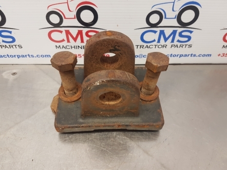 New Holland Tm125, Tm, Ts, 60 Series, Fiat M Tow Hook 82013954, 82026936 - Рама/ Шасси для Тракторов: фото 1 New Holland Tm125, Tm, Ts, 60 Series, Fiat M Tow Hook 82013954, 82026936 - Рама/ Шасси для Тракторов: фото 1