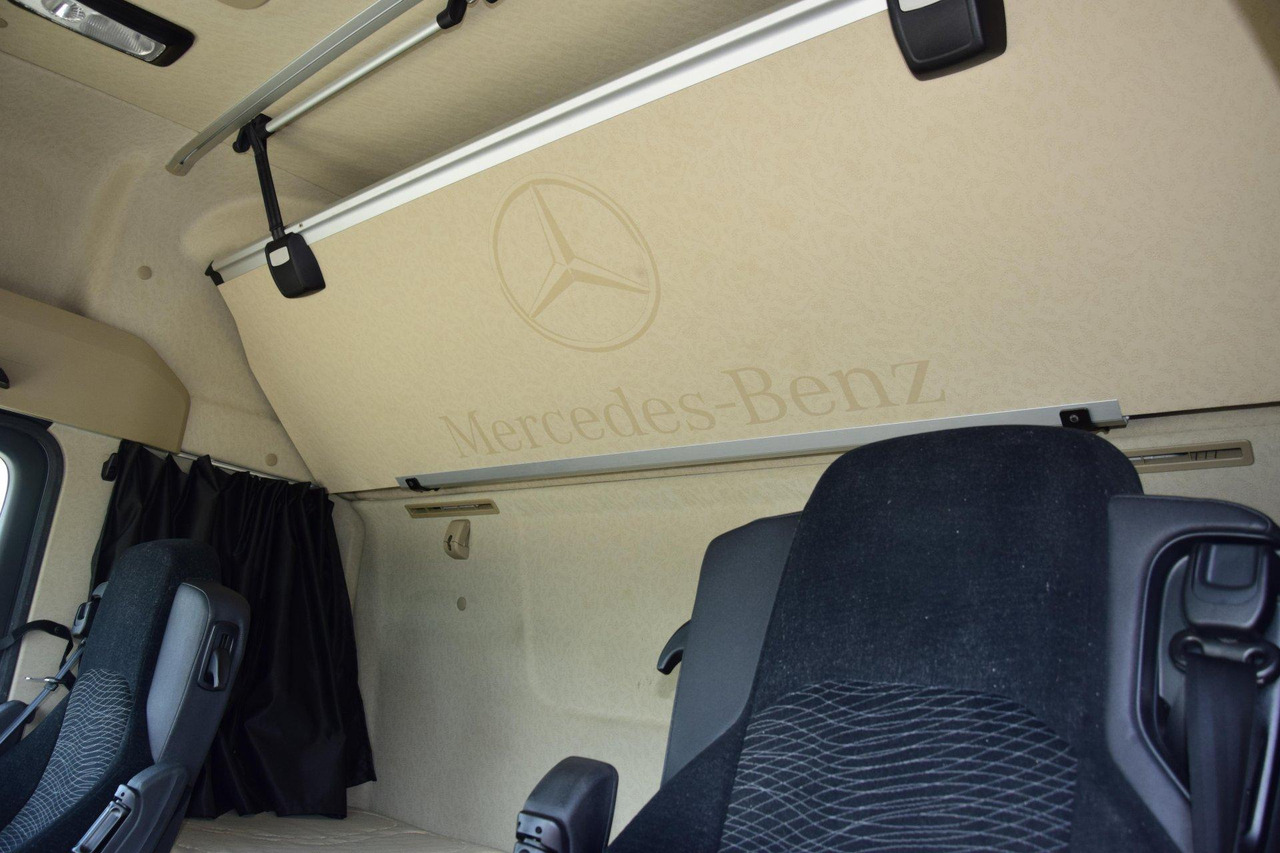 Тягач Mercedes-Benz Actros 5 1845 BigSpace: фото 9