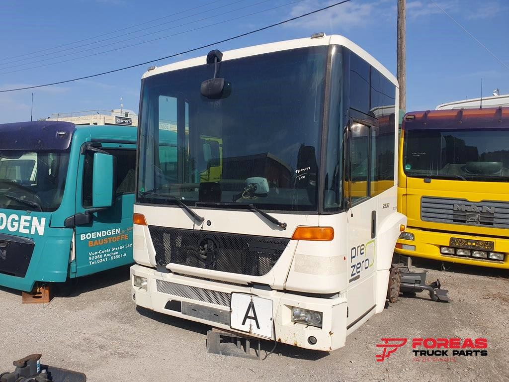 MERCEDES-BENZ ECONIC 2633 - Кабина для Грузовиков: фото 1 MERCEDES-BENZ ECONIC 2633 - Кабина для Грузовиков: фото 1