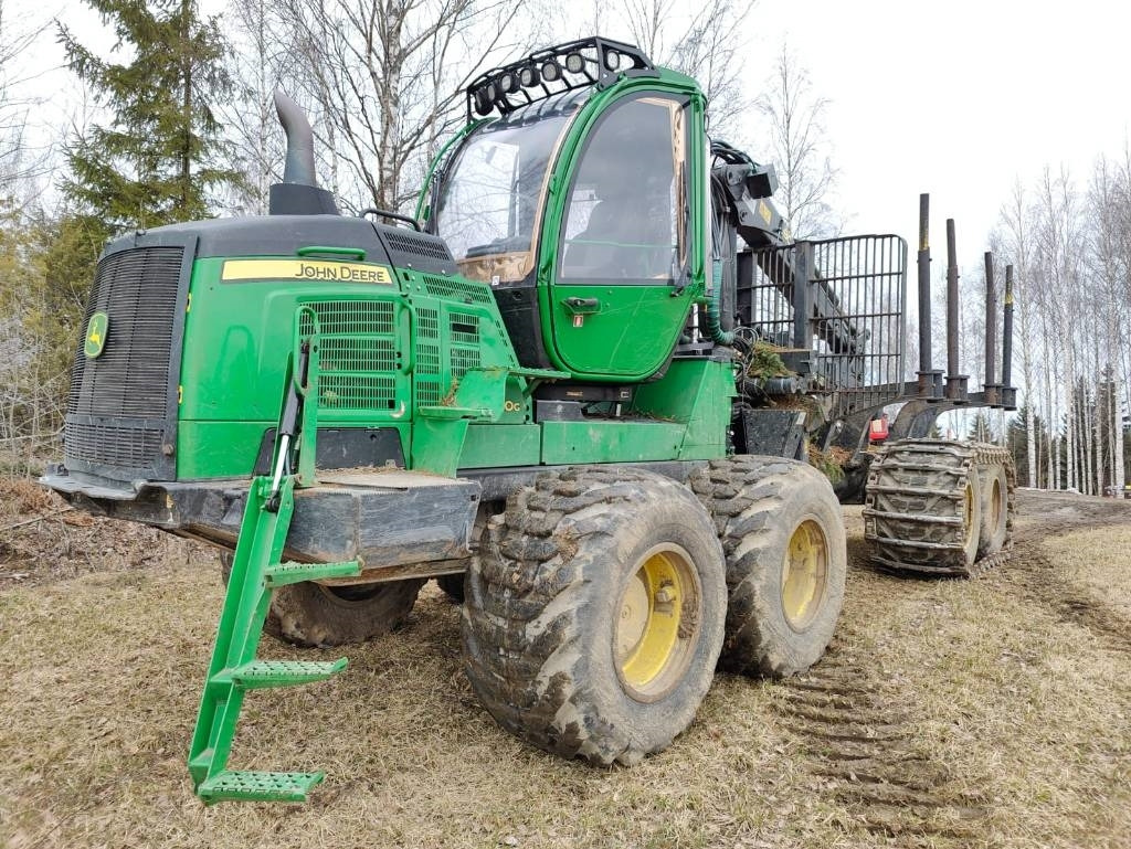 John Deere 1210 G - Форвардер: фото 1 John Deere 1210 G - Форвардер: фото 1