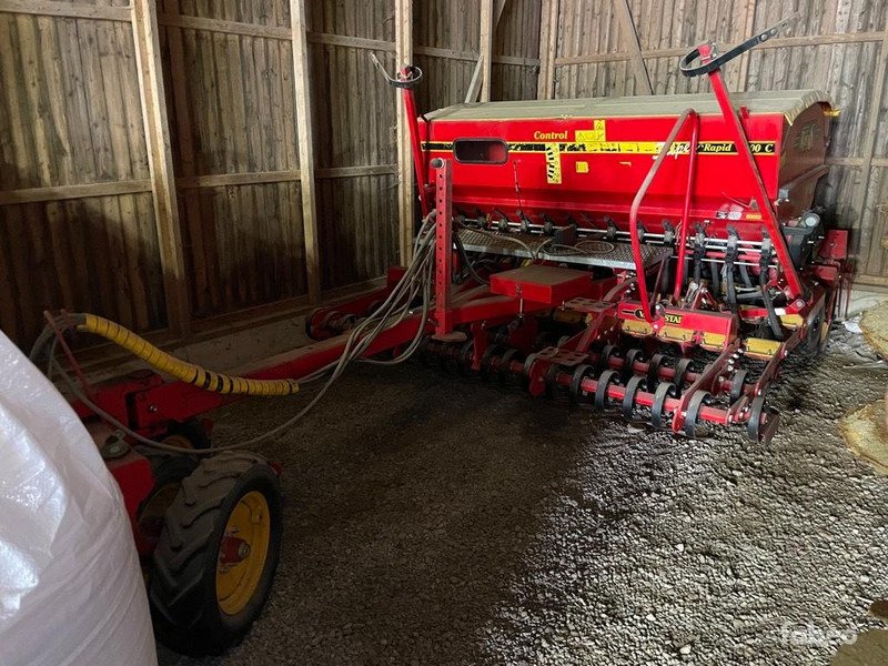 Vaderstad Rapid RD 300C - Сеялка точного высева: фото 1 Vaderstad Rapid RD 300C - Сеялка точного высева: фото 1