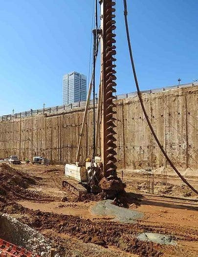 Casagrande CFA425 - Буровая машина: фото 1 Casagrande CFA425 - Буровая машина: фото 1