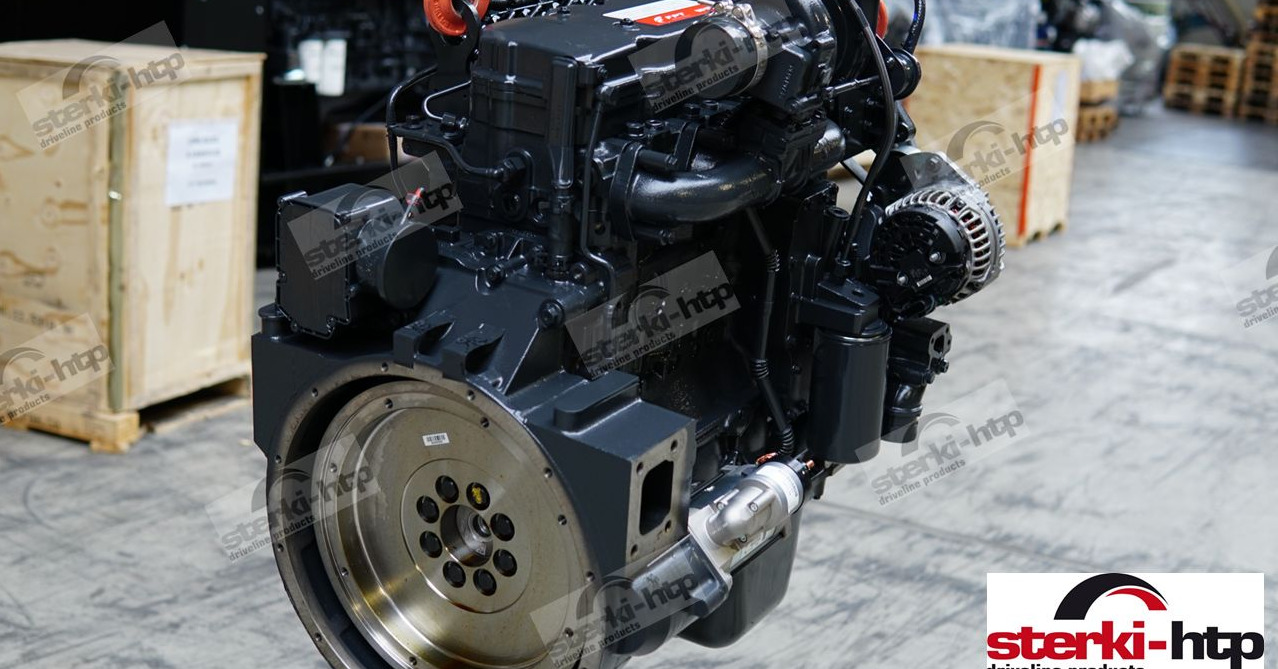 FPT FPT IVECO Motor F4HFE413 N45 ENTY 23 Merlo Case Dieci New Holland - Двигатель для Строительной техники: фото 1 FPT FPT IVECO Motor F4HFE413 N45 ENTY 23 Merlo Case Dieci New Holland - Двигатель для Строительной техники: фото 1