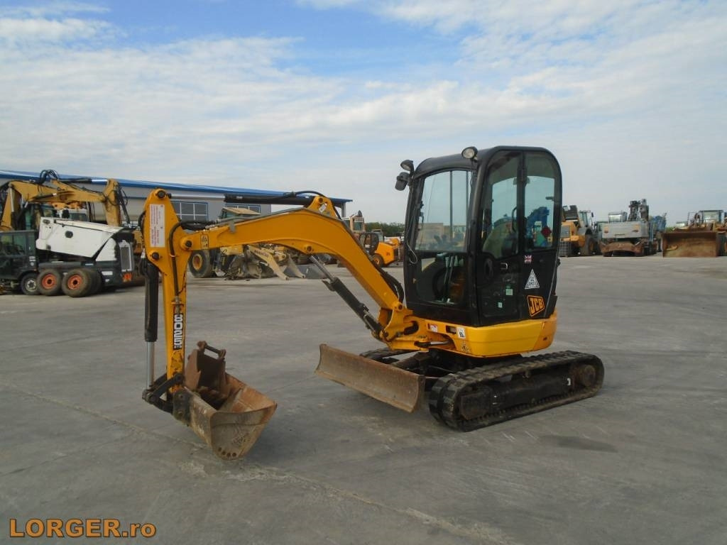 JCB 8025 ZTS - Мини-экскаватор: фото 1 JCB 8025 ZTS - Мини-экскаватор: фото 1