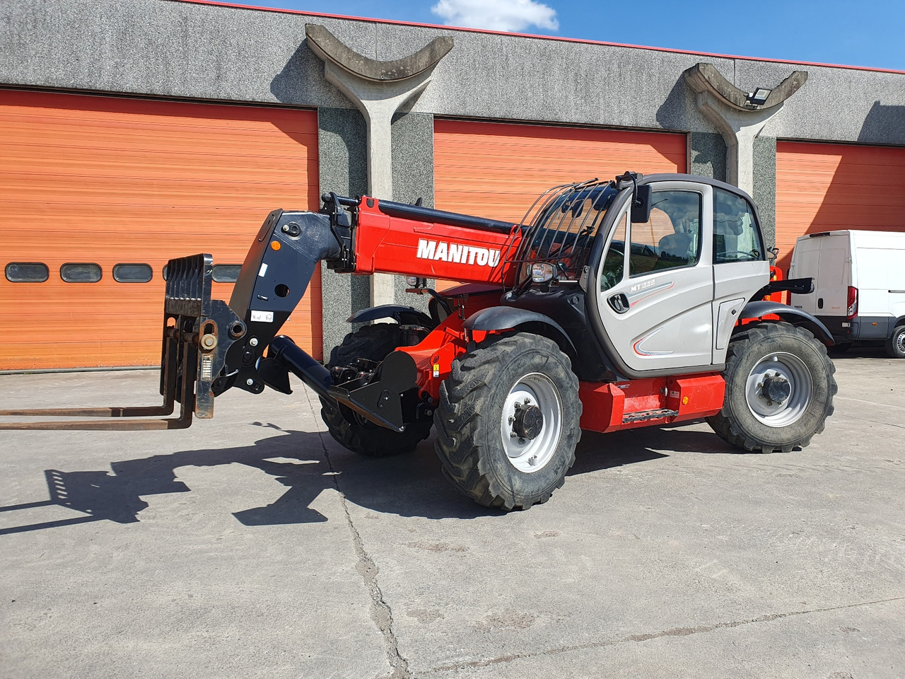 MANITOU MT 1335 - Телескопический погрузчик: фото 1 MANITOU MT 1335 - Телескопический погрузчик: фото 1