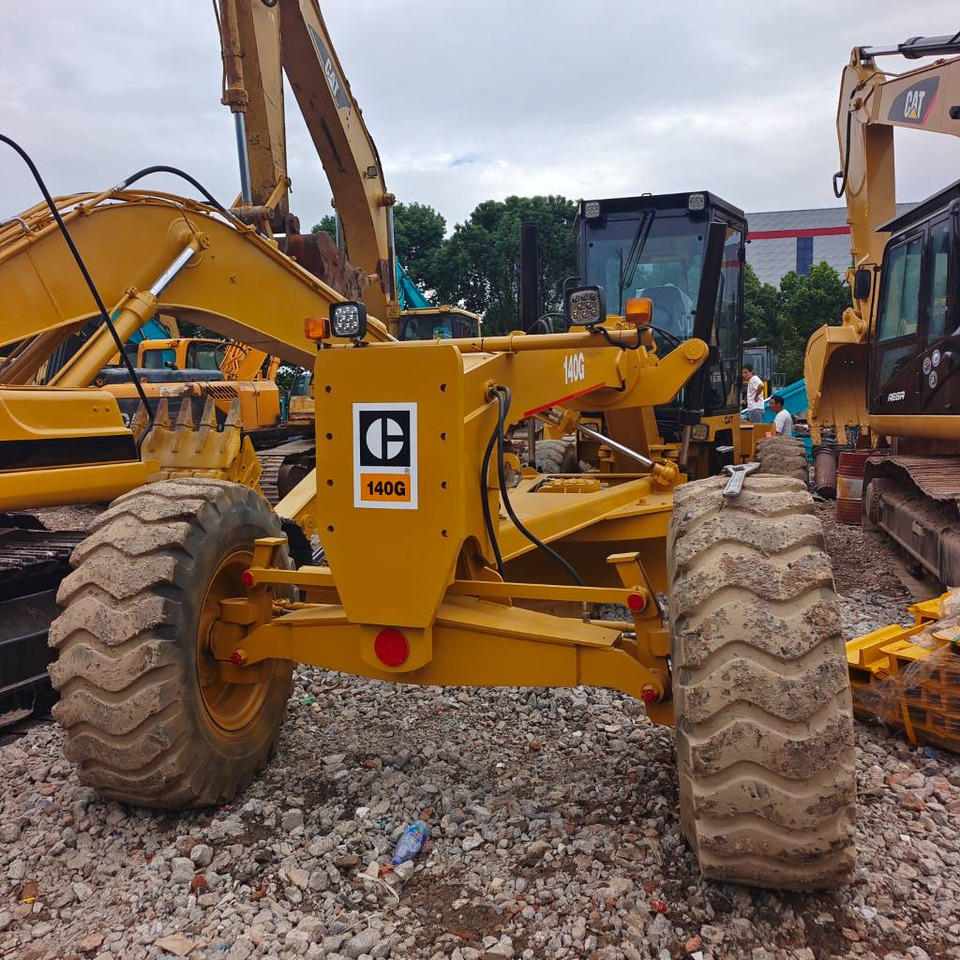 CAT 140 G - Грейдер: фото 1 CAT 140 G - Грейдер: фото 1