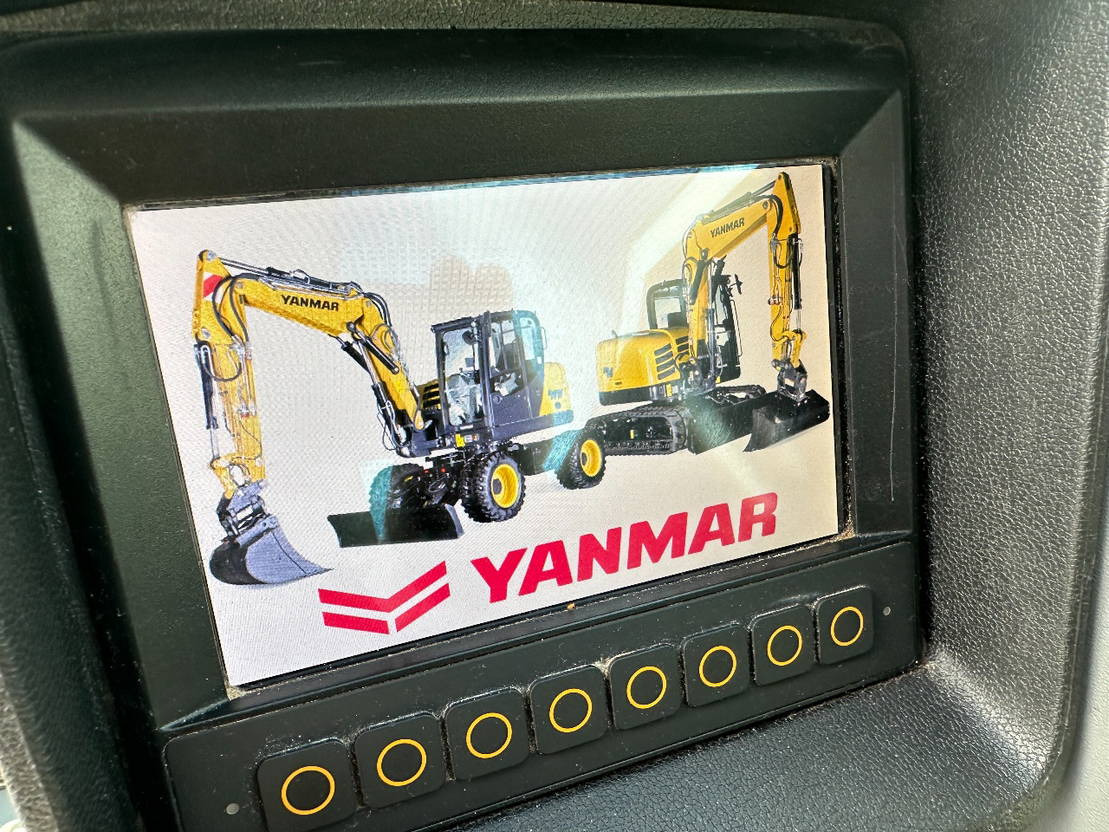 Колёсный экскаватор Yanmar B75W: фото 12