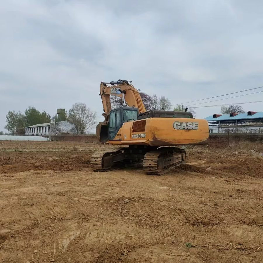 Case 360 - Гусеничный экскаватор: фото 1 Case 360 - Гусеничный экскаватор: фото 1
