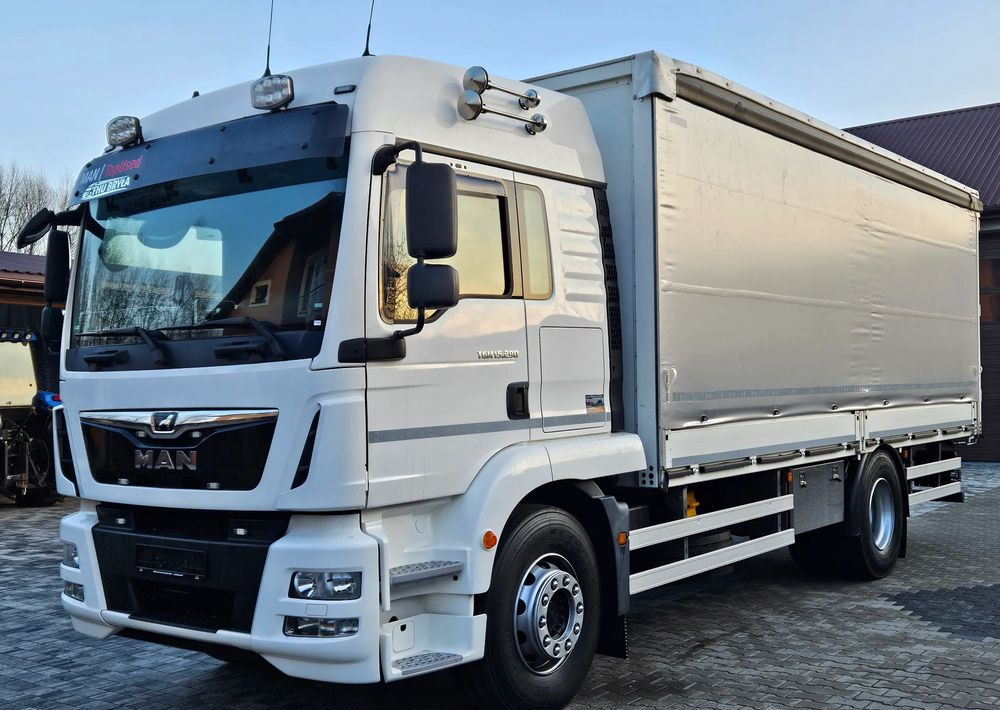 MAN TGM 15.290/E6/FIRANKA/BURTO-FIRANKA/SZKOŁA JAZDY/MAŁY ROZSTAW OSI/16PALET/WINDA/NISKI PRZEBIEG/2019/SERWISOWANY - Тентованный грузовик: фото 1 MAN TGM 15.290/E6/FIRANKA/BURTO-FIRANKA/SZKOŁA JAZDY/MAŁY ROZSTAW OSI/16PALET/WINDA/NISKI PRZEBIEG/2019/SERWISOWANY - Тентованный грузовик: фото 1