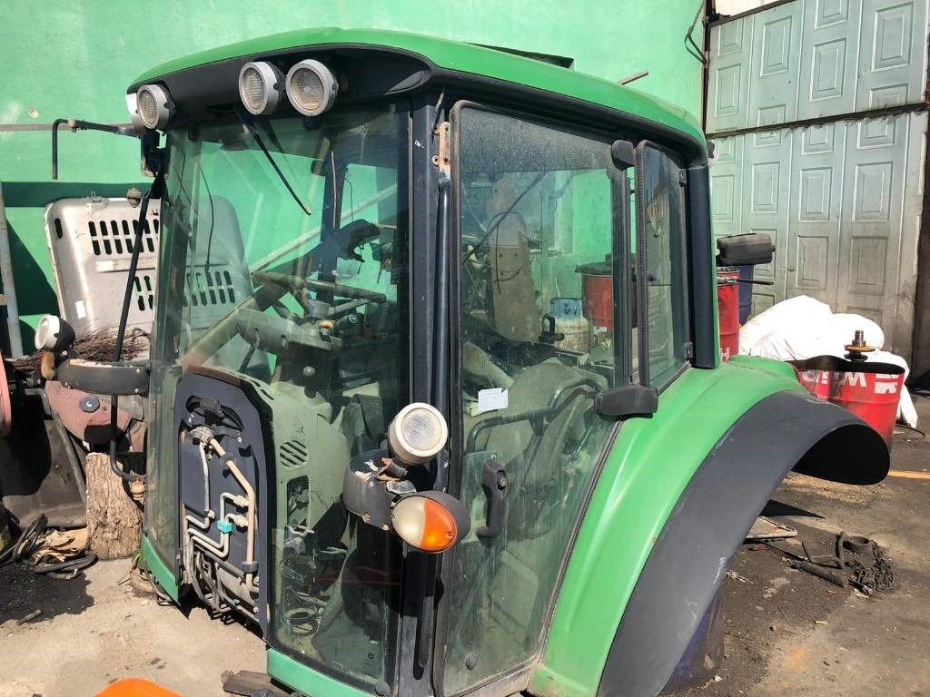 John Deere For Parts 6530 - Трактор: фото 1 John Deere For Parts 6530 - Трактор: фото 1