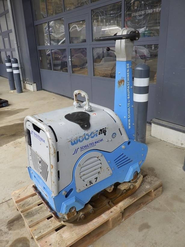 Weber CR7 - Виброплита: фото 1 Weber CR7 - Виброплита: фото 1