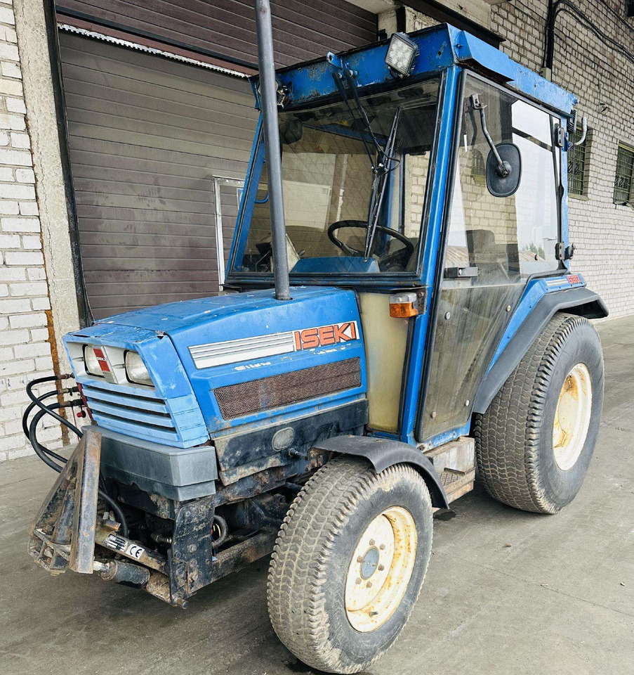 Iseki 530 - Трактор: фото 1 Iseki 530 - Трактор: фото 1