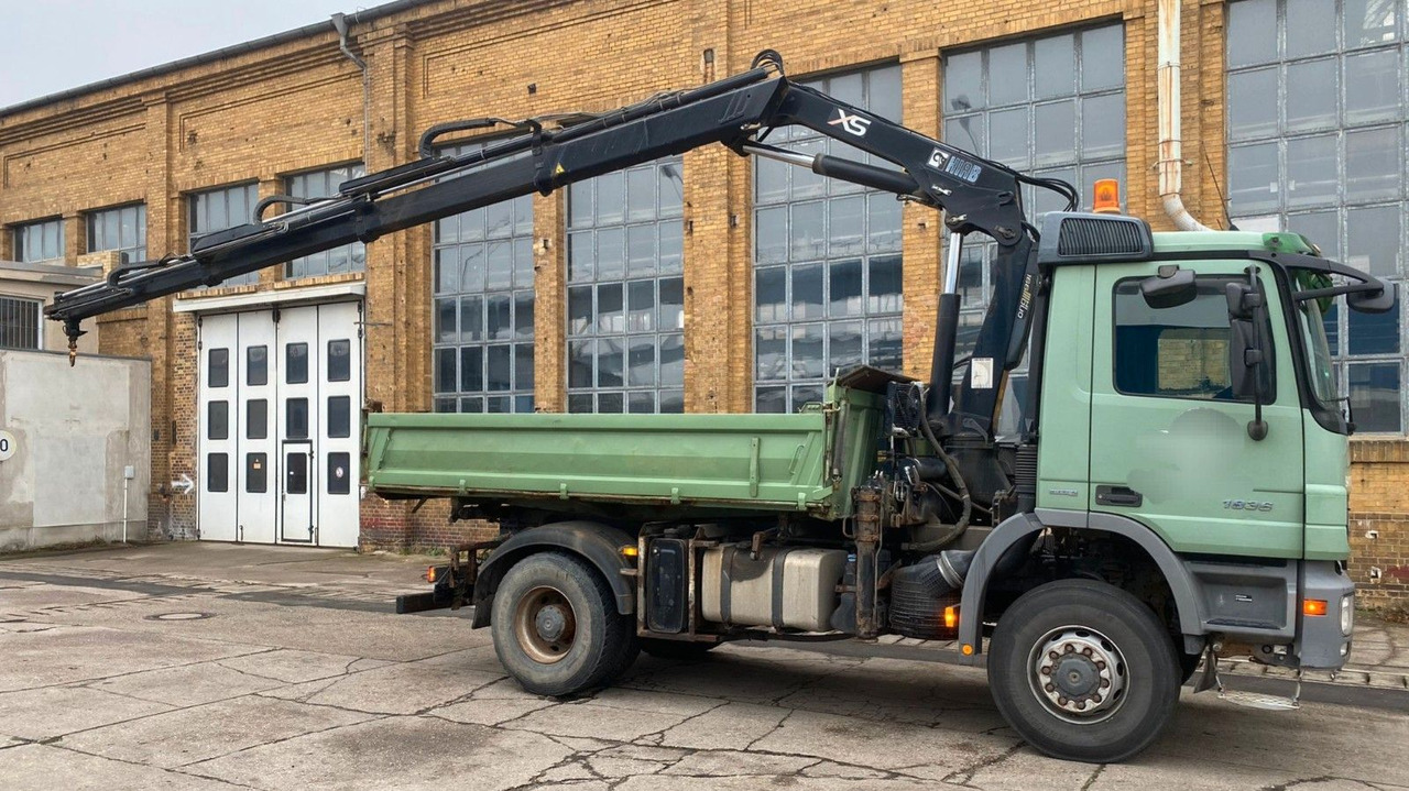 Mercedes-Benz Actros 2/3 6-Zyl.1836 ALLRAD 4x4 Dreiseitk: Kran Mercedes-Benz Actros 2/3 6-Zyl.1836 ALLRAD 4x4 Dreiseitk. Kran - Самосвал, Автоманипулятор: фото 1 Mercedes-Benz Actros 2/3 6-Zyl.1836 ALLRAD 4x4 Dreiseitk: Kran Mercedes-Benz Actros 2/3 6-Zyl.1836 ALLRAD 4x4 Dreiseitk. Kran - Самосвал, Автоманипулятор: фото 1