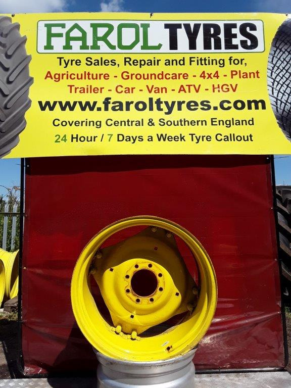 13X28 Used John Deere Rim - Колесный диск для Сельскохозяйственной техники: фото 1 13X28 Used John Deere Rim - Колесный диск для Сельскохозяйственной техники: фото 1