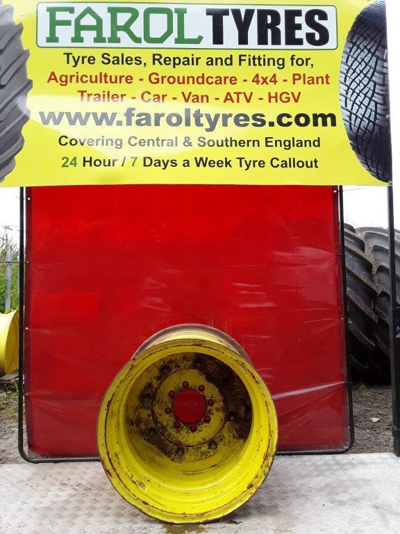 26X20 John Deere Yellow rim - Колесный диск для Сельскохозяйственной техники: фото 1 26X20 John Deere Yellow rim - Колесный диск для Сельскохозяйственной техники: фото 1