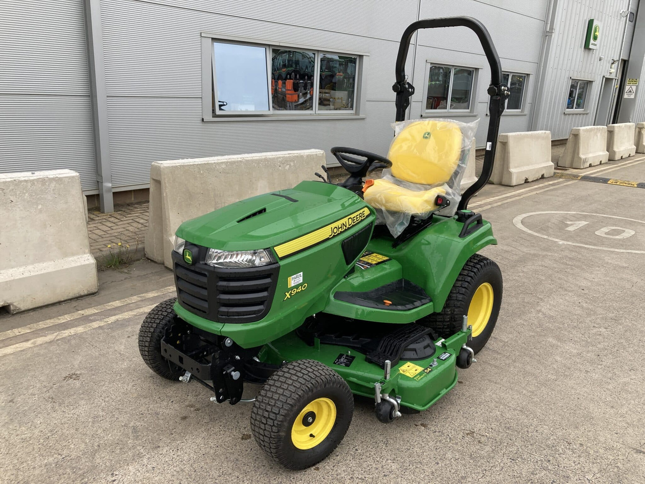 John Deere X940R ride on rotary mower - Газонокосилка: фото 1 John Deere X940R ride on rotary mower - Газонокосилка: фото 1