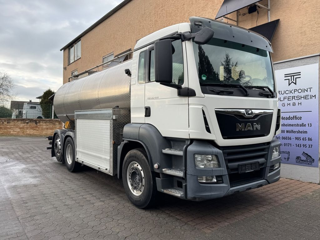 MAN TGS 26.420/ISOLIERT/DRUCK&SAUG/15.L/Top-Zutand - Грузовик-цистерна: фото 1 MAN TGS 26.420/ISOLIERT/DRUCK&SAUG/15.L/Top-Zutand - Грузовик-цистерна: фото 1