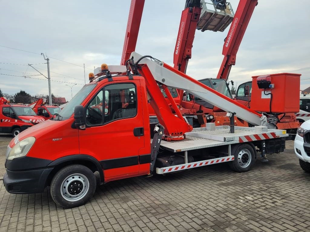 Multitel 160 Alu DS - Iveco Daily 35S11 - bucket truck boom - Грузовик с подъемником: фото 1 Multitel 160 Alu DS - Iveco Daily 35S11 - bucket truck boom - Грузовик с подъемником: фото 1