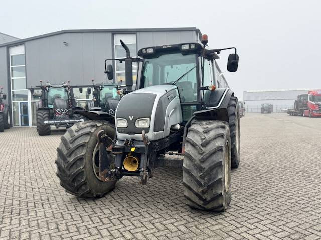 Трактор Valtra N141 hitech, Fronthef, Frontpto: фото 10