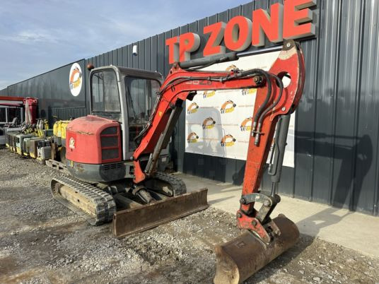 Neuson 38Z3 RD à 16500 euros HT - Мини-экскаватор: фото 1 Neuson 38Z3 RD à 16500 euros HT - Мини-экскаватор: фото 1