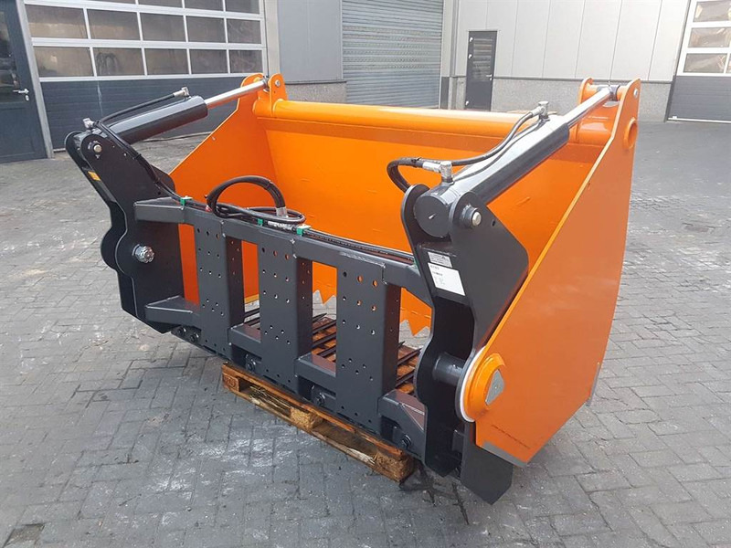 MAMMUT SC220H - Silage cutter/Silageschneider/Kuilhapper - Техника для силоса: фото 1 MAMMUT SC220H - Silage cutter/Silageschneider/Kuilhapper - Техника для силоса: фото 1