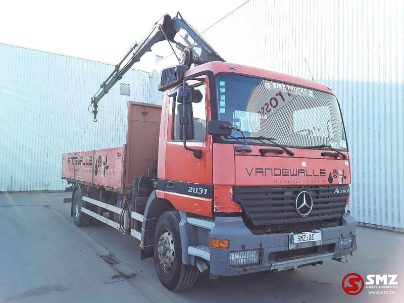 Mercedes-Benz Actros 2031 atlas 144b3 remote lames - Грузовик бортовой/ Платформа, Автоманипулятор: фото 1 Mercedes-Benz Actros 2031 atlas 144b3 remote lames - Грузовик бортовой/ Платформа, Автоманипулятор: фото 1