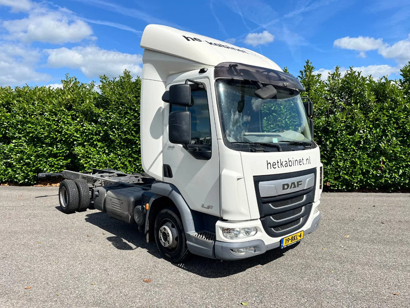 DAF LF 180 FA Euro6 Chassis/Cabine - Грузовик-шасси: фото 1 DAF LF 180 FA Euro6 Chassis/Cabine - Грузовик-шасси: фото 1