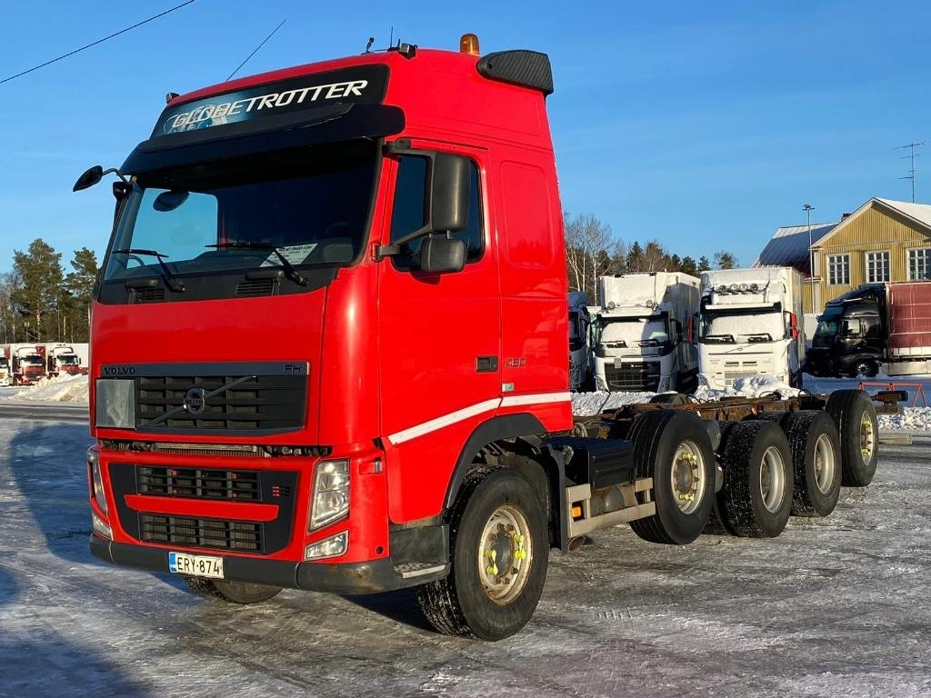 Volvo FH 13 - Грузовик-шасси: фото 1 Volvo FH 13 - Грузовик-шасси: фото 1