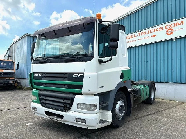 DAF CF 85.380 SLEEPERCAB (EURO 3 / ZF16 MANUAL GEARBOX / P.T.O. / AIRCONDITIONING) - Тягач: фото 1 DAF CF 85.380 SLEEPERCAB (EURO 3 / ZF16 MANUAL GEARBOX / P.T.O. / AIRCONDITIONING) - Тягач: фото 1